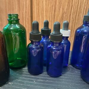 8 Bottles 4 Small 4 large
